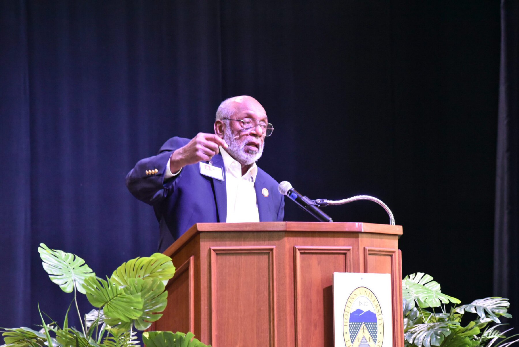 Dr. Lloyd V. Hackley giving Keynote Address at the 2024 Leading EDJ Conference